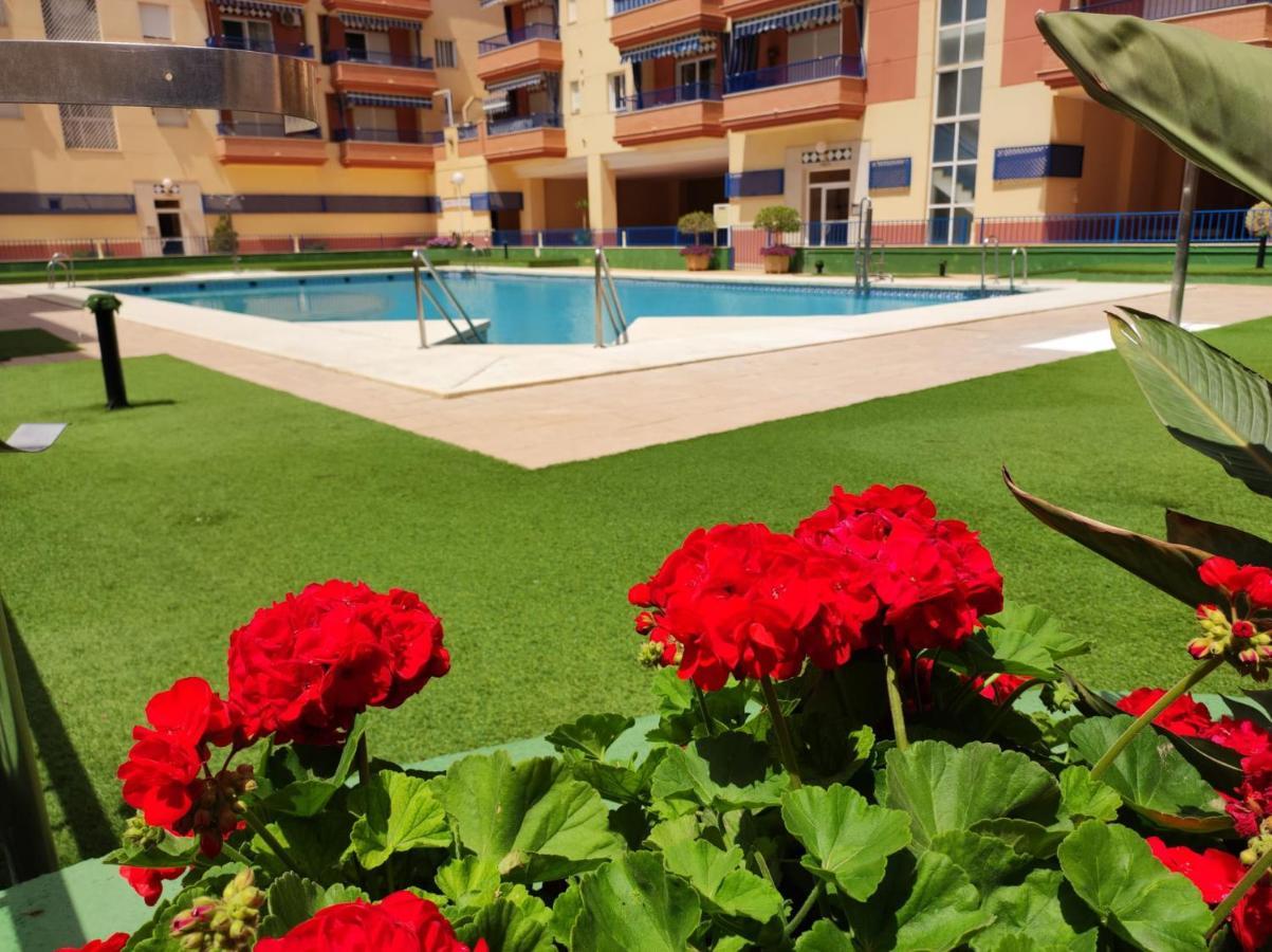Paraiso Sol Lovely 1 Bedroom In Torrox Costa Exterior foto